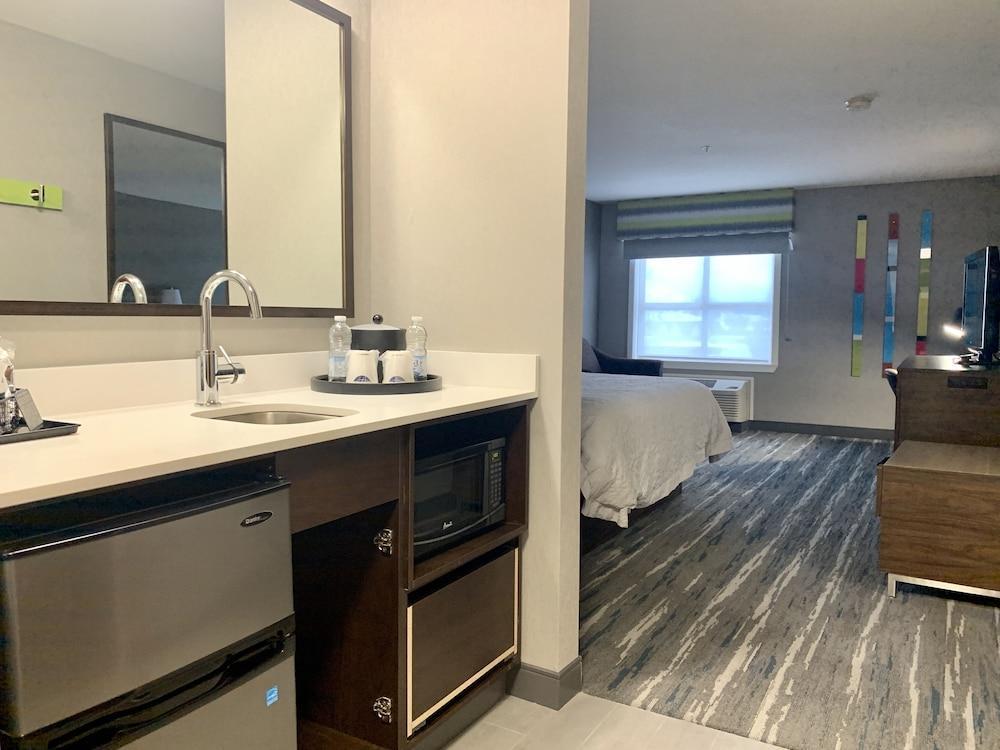 Hampton Inn By Hilton Kamloops Exterior foto